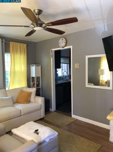 512 Tennent Ave, Pinole, CA 94564-1629