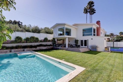 600 Anderson St, Manhattan Beach CA  90266-5934 exterior