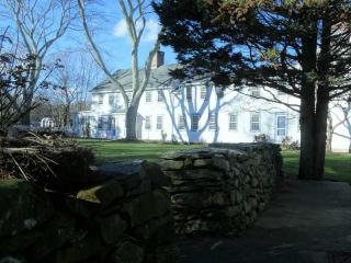 1510 Boston Neck Rd, South Kingstown RI  02874-2602 exterior