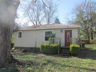 403 Cedar Ln, Tullahoma, TN 37388-3115