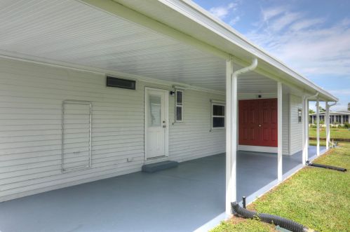 8471 Schefflera Ct, Fort Pierce FL  34952-3377 exterior