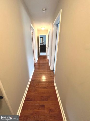 337 Hanby Cir, Boothwyn PA  19061-2319 exterior