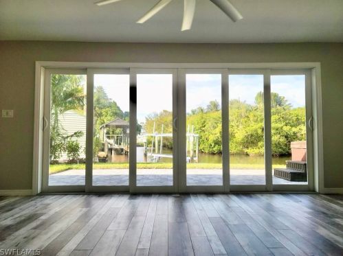 2704 Sanibel Blvd, Saint James City FL  33956-2232 exterior