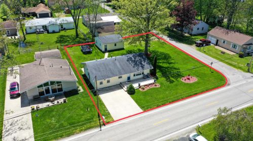 9481 Buckeye Dr, Huntsville, OH