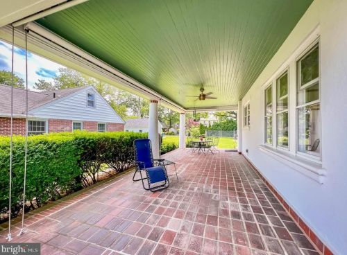 718 Columbia Ave, Lansdale PA 19446-3311 exterior