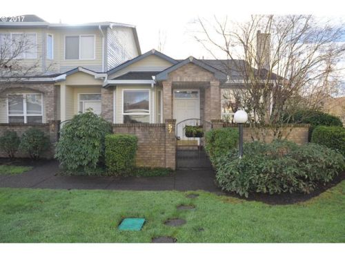 8200 Maxine Ln, Wilsonville, OR 97070-7784