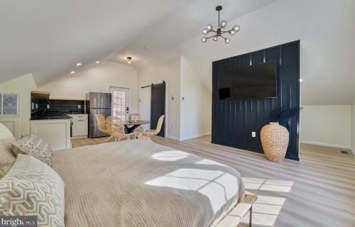 40280 Spectacular Bid Pl, Leesburg VA  20176-7173 exterior