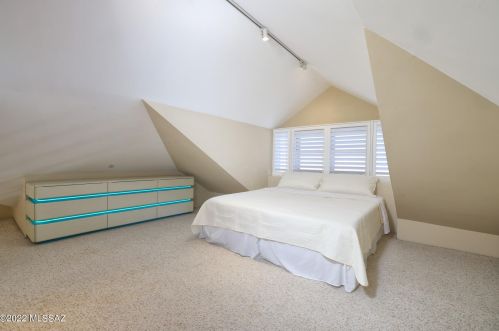 1042 3 Ave, Tucson AZ  85705-7472 exterior