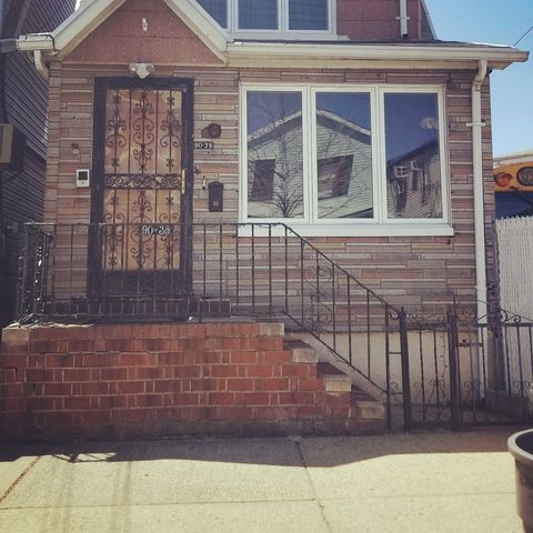 9038 Desarc Rd, Jamaica, NY 11417-2452