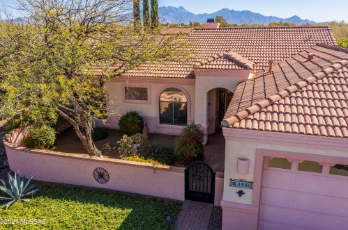 1880 Purple Martin Ln, Green Valley, AZ 85614-6031