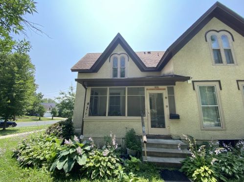 318 6th St, Waterford MN  55057-2554 exterior