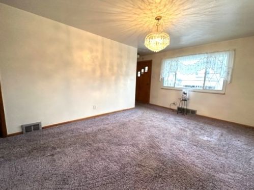 2332 Clinton St, Whitaker PA  15120-2661 exterior