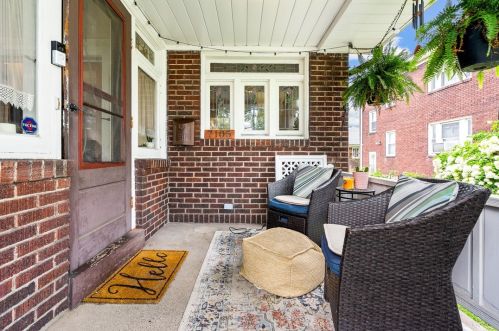 7105 Schoyer Ave, Pittsburgh, PA 15218-2331