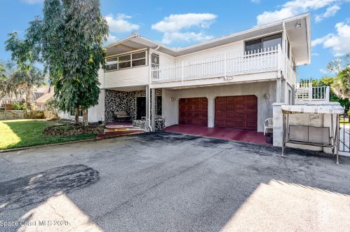 4045 Barr Ln, Titusville, FL 32796-2249