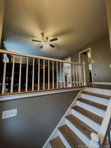 36 Debra Ln, Bristol CT  06010-2724 exterior