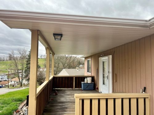 1303 Barkley Rd, Mckeesport, PA 15133-3603