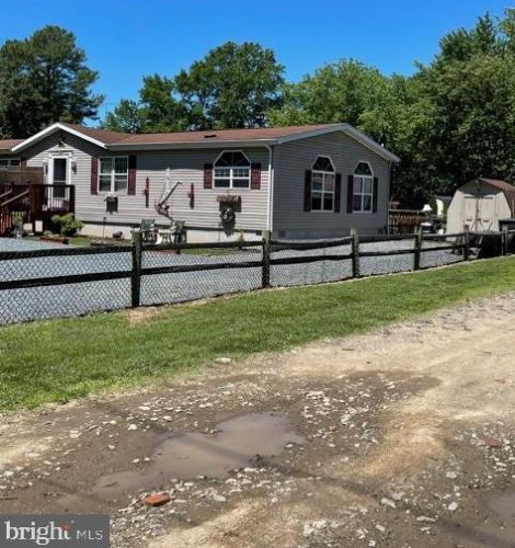 2113 White Oak Rd, Dover, DE 19901-3358