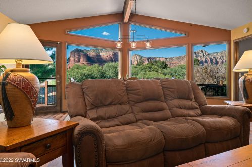 200 Concho Dr, Sedona AZ 86351-7952 exterior
