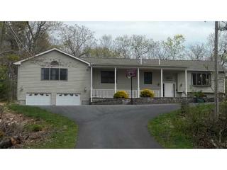 180 Pig Hill Rd, Coventry, RI 02827-1606