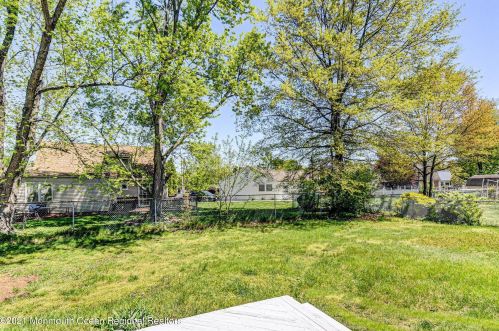 13 Monterey Dr, Hazlet NJ  07730-2143 exterior