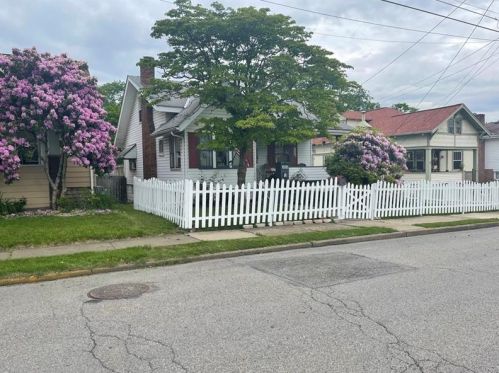 3503 8th Ave, Beaver Falls, PA 15010-3428