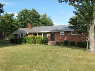 711 Hollis St, Kingsport, TN 37660-2333