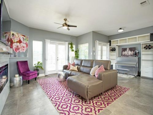 629 Elsbeth St, Dallas TX 75208-4226 exterior