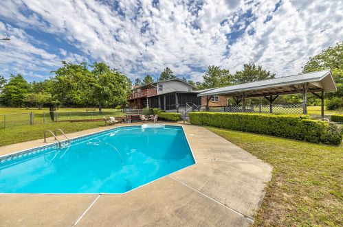 412 Millard Gainey Rd, Defuniak Springs FL  32435-4485 exterior