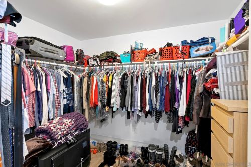 5702 Bakewell St, San Diego CA 92117-4044 exterior