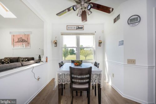 1 Glacier Ct, Bear DE  19701-1779 exterior