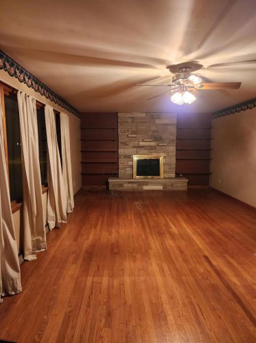 315 Logan View Dr, Chillicothe, OH 45601-1755