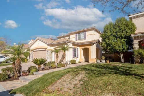 26233 Reade Pl, Santa Clarita, CA 91381-1421