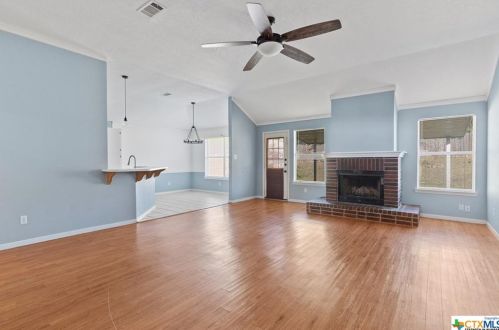1201 Joe Morse Dr, Copperas Cove, TX 76522-4710