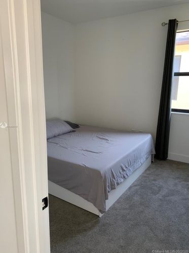 9764 34th Ct, Hialeah FL  33018-1880 exterior