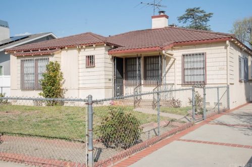 5022 Cartwright Ave, North Hollywood, CA 91601-4013