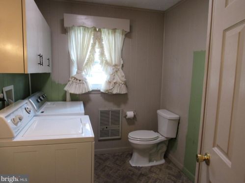 12007 Laurel Rd, Laurel DE  19956-3538 exterior