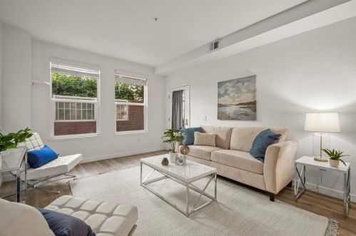 423 2nd St, San Jose, CA 95113-2710
