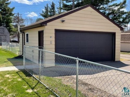 3701 3rd Ave, Hibbing, MN 55746-2912