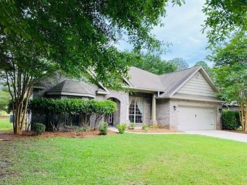 48 Mozart Ln, Freeport, FL 32439-2465