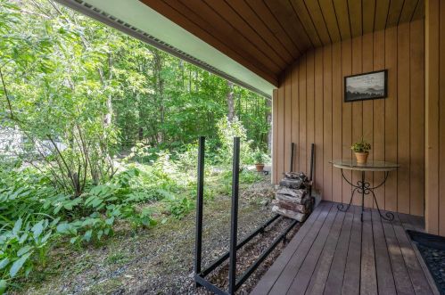 14 Streamside Rd, Ellsworth NH  03223-5046 exterior