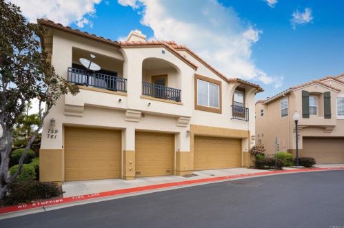 763 Caminito Valiente, Chula Vista CA  91911-6971 exterior