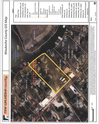 1032 Breens Bay Rd, Oconomowoc, WI 53066-9223
