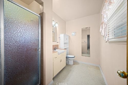 1032 Sycamore Ave, Rialto CA  92376-4422 exterior