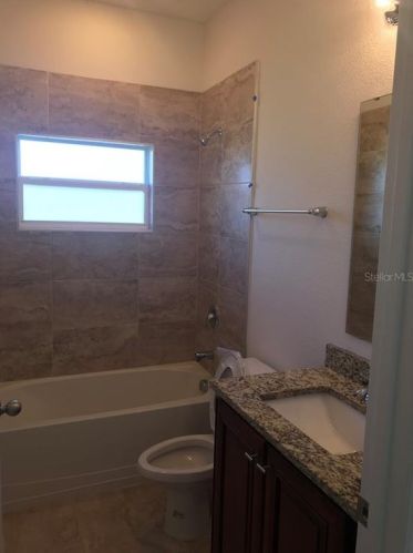 706 Pelican Ct, Kissimmee FL exterior