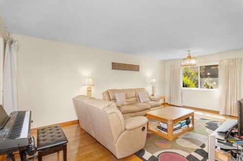 2422 Chapman St, Lomita CA  90717-2311 exterior