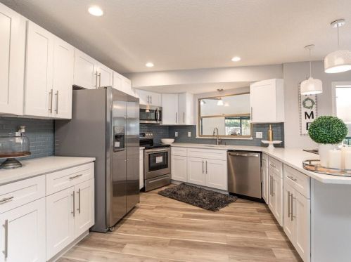 1259 Freeport Dr, Deltona FL  32725-4647 exterior