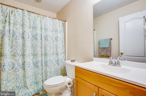 203 Spotslee Dr, Spotsylvania VA  22551-2533 exterior