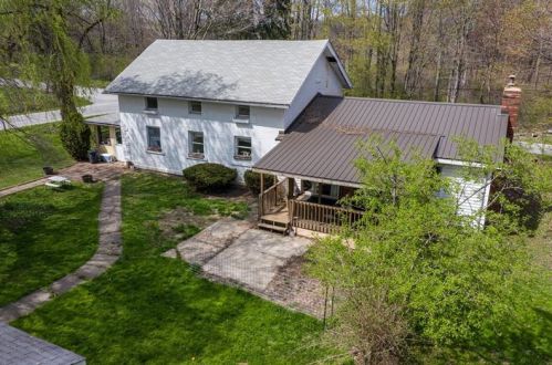 1000 Hilltop Rd, Greenville, PA 16125-9283