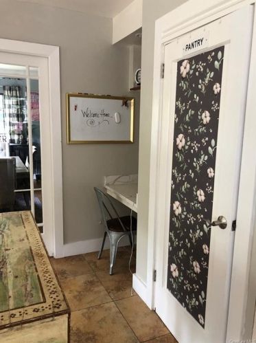21 Linden Pl, Middletown NY  10940-4803 exterior
