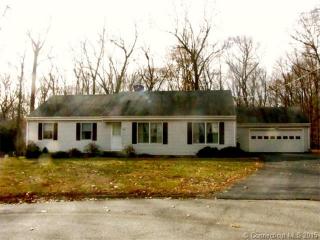20 Willow Dr, Uncasville, CT 06382-2319